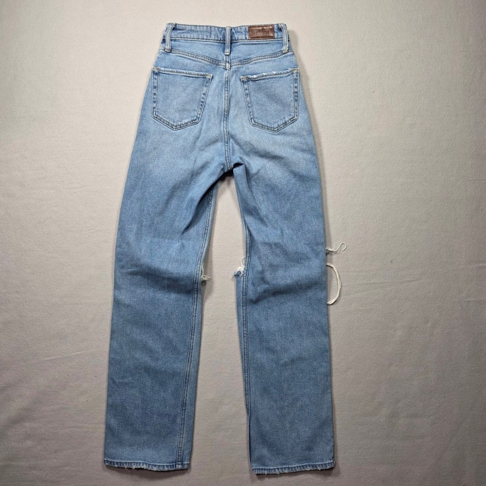 Hollister Ultra High-Rise Dad Jean - Vintage Stretch - Med Wash - Size 00R - Picture 2 of 7